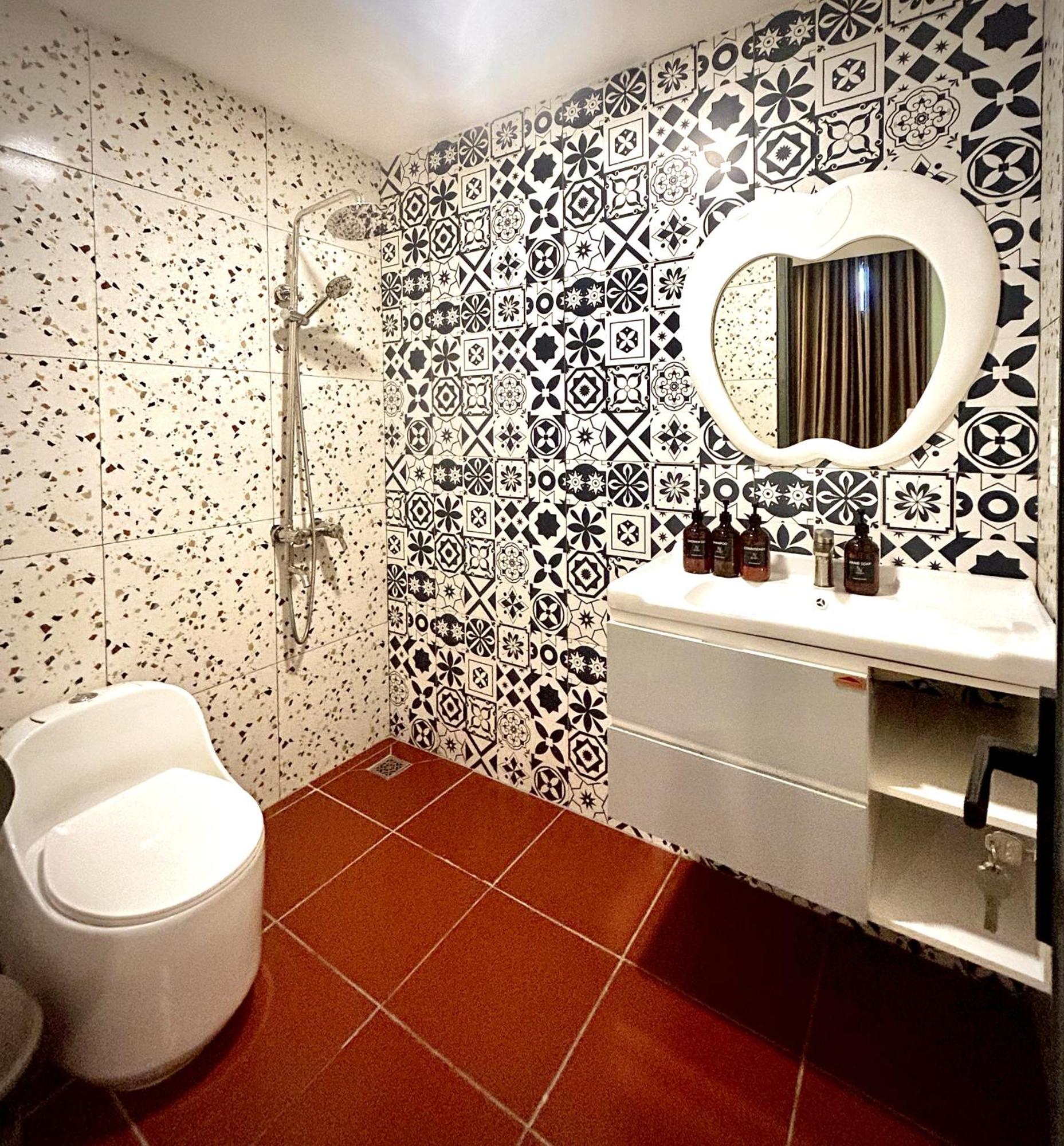 Herbs Spa & Hotel Grand World Дуонг-Донг Экстерьер фото